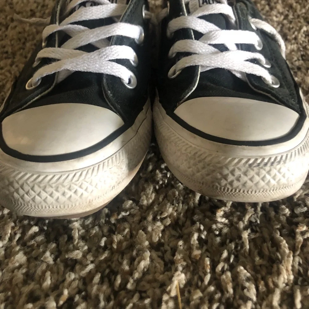 Converse - Picture 2 of 8